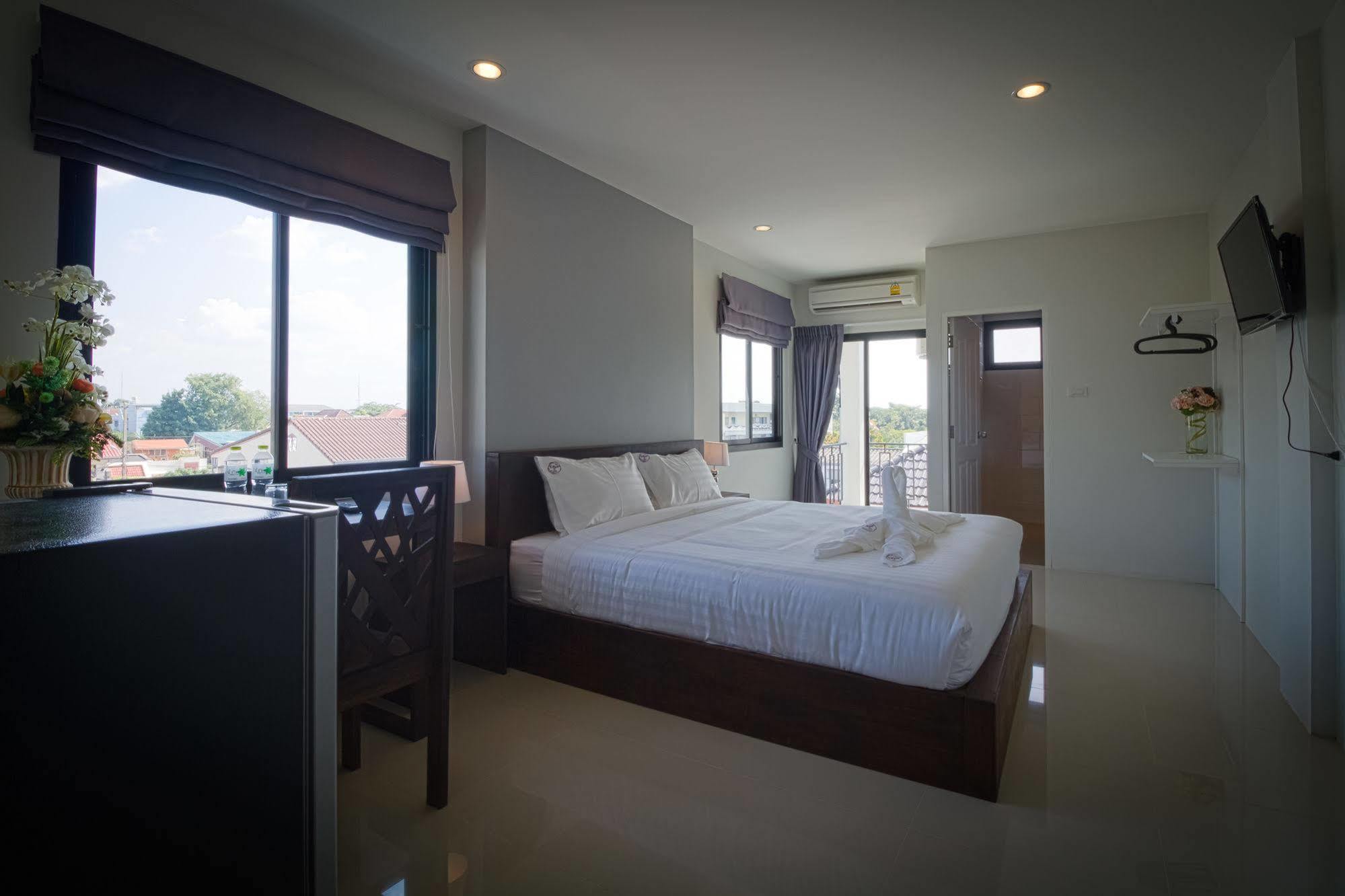 Rest Solution Chiang Mai Hotel Kültér fotó